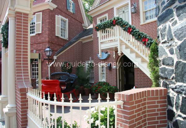 ye-olde-christmas-shoppe3-big.jpg